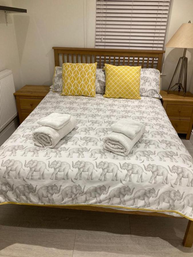 2 Bed Home From Home Apartments 伦敦 外观 照片